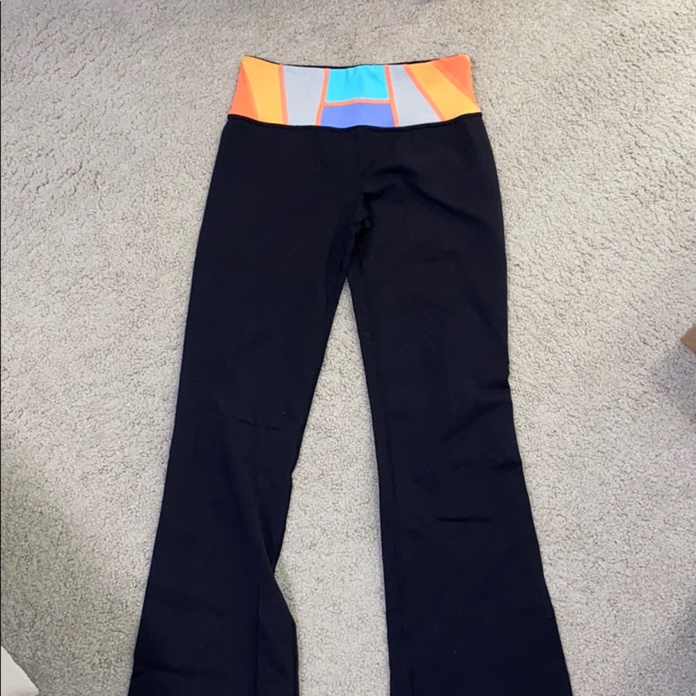 Lululemon bootcut yoga pants